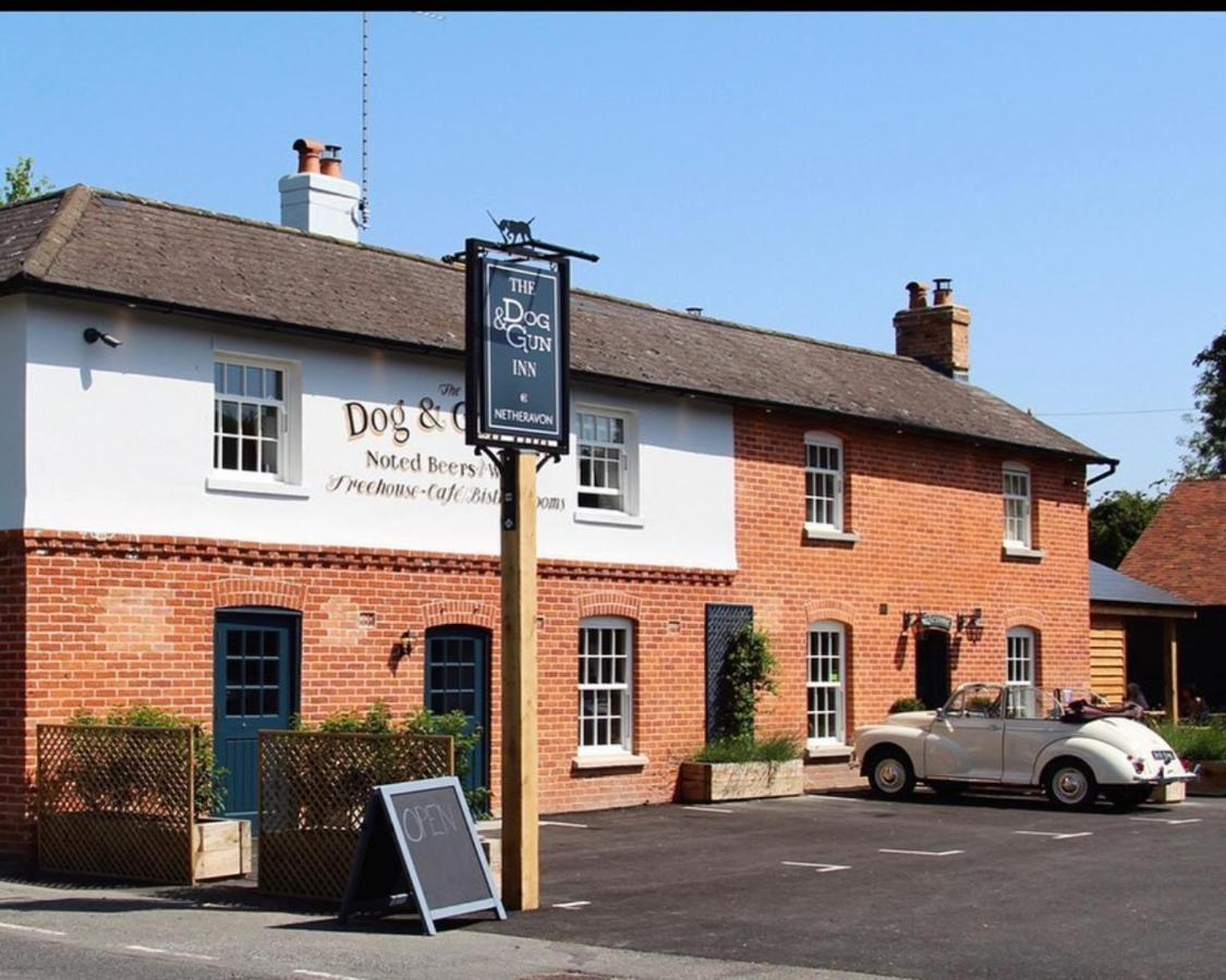 The Dog & Gun Inn Netheravon Exterior foto